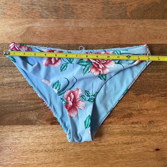 Full Tilt Blue Floral Swim Suit Set - M - Picture 8 of 8